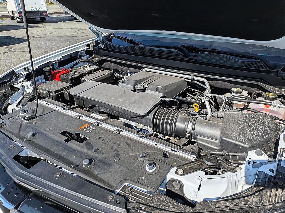 Used 2025 Chevrolet Colorado Z71 image 34