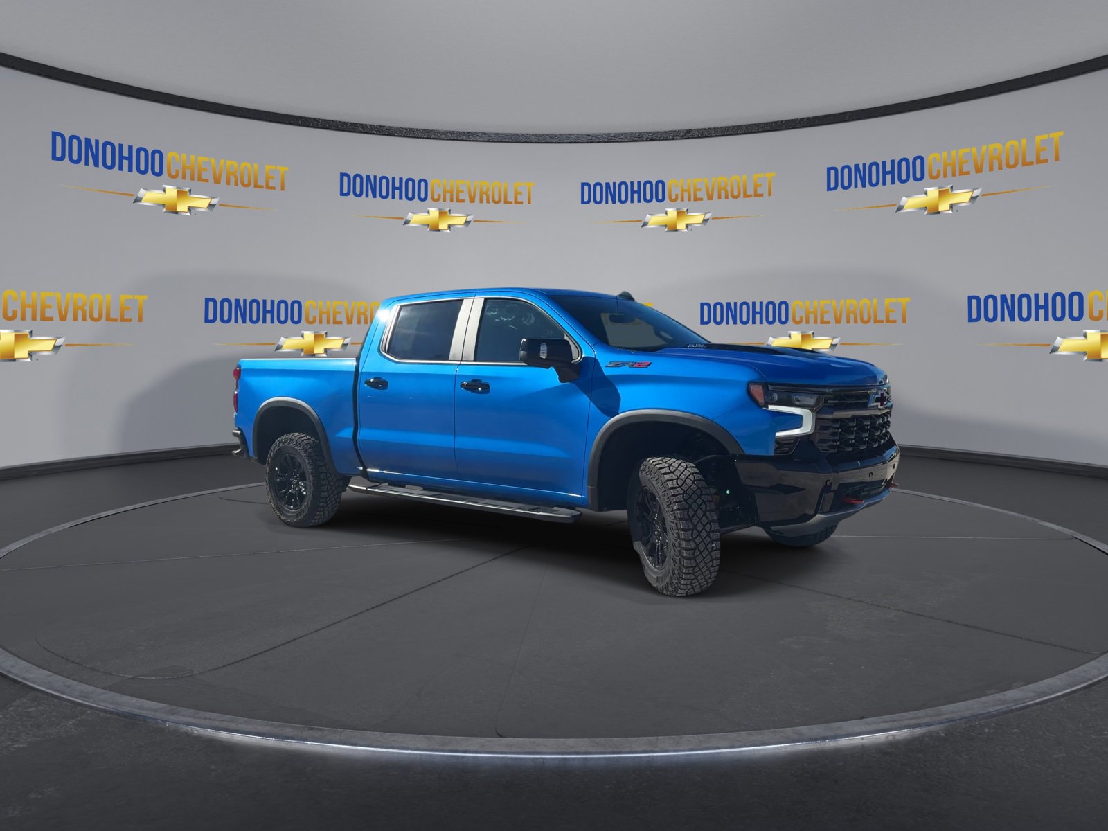 Used 2025 Chevrolet Silverado 1500 ZR2 w/ Technology Package image 5