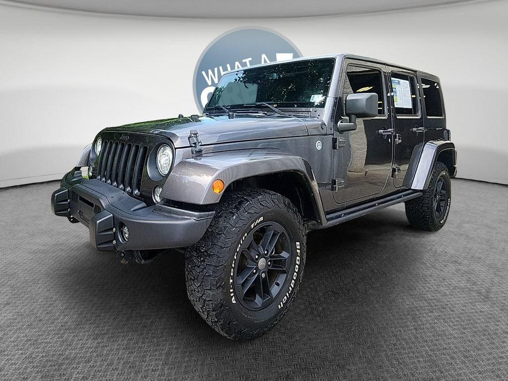 Used 2017 Jeep Wrangler Unlimited Sahara AWD/4WD image 9