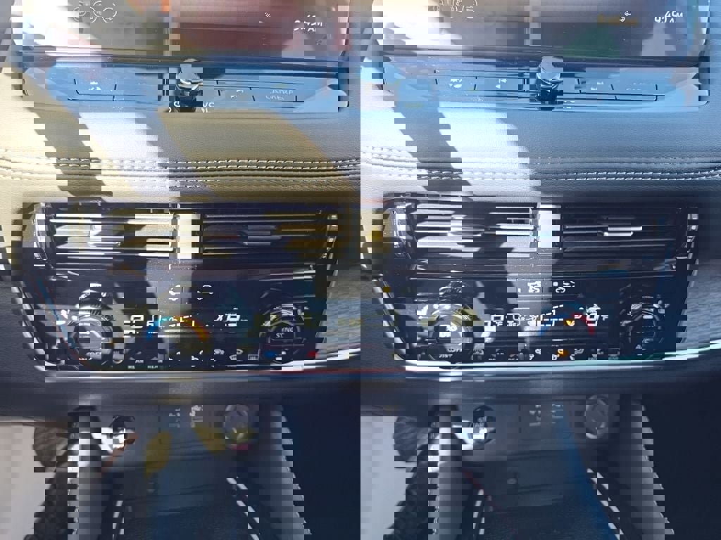 New 2026 Nissan Rogue Platinum w/ Platinum Premium Package image 25