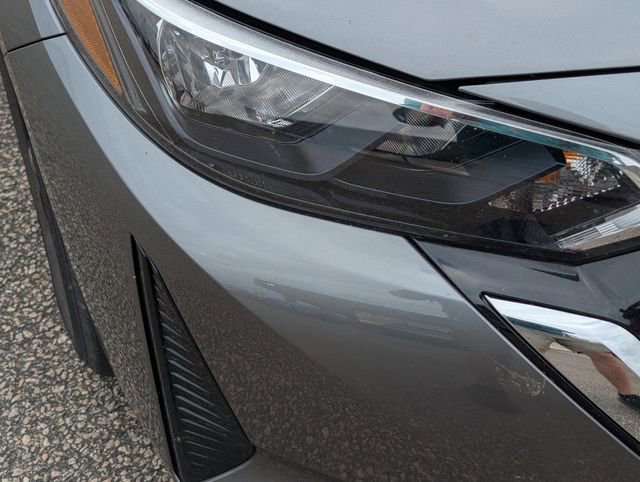 Used 2024 Nissan Sentra SV FWD image 14