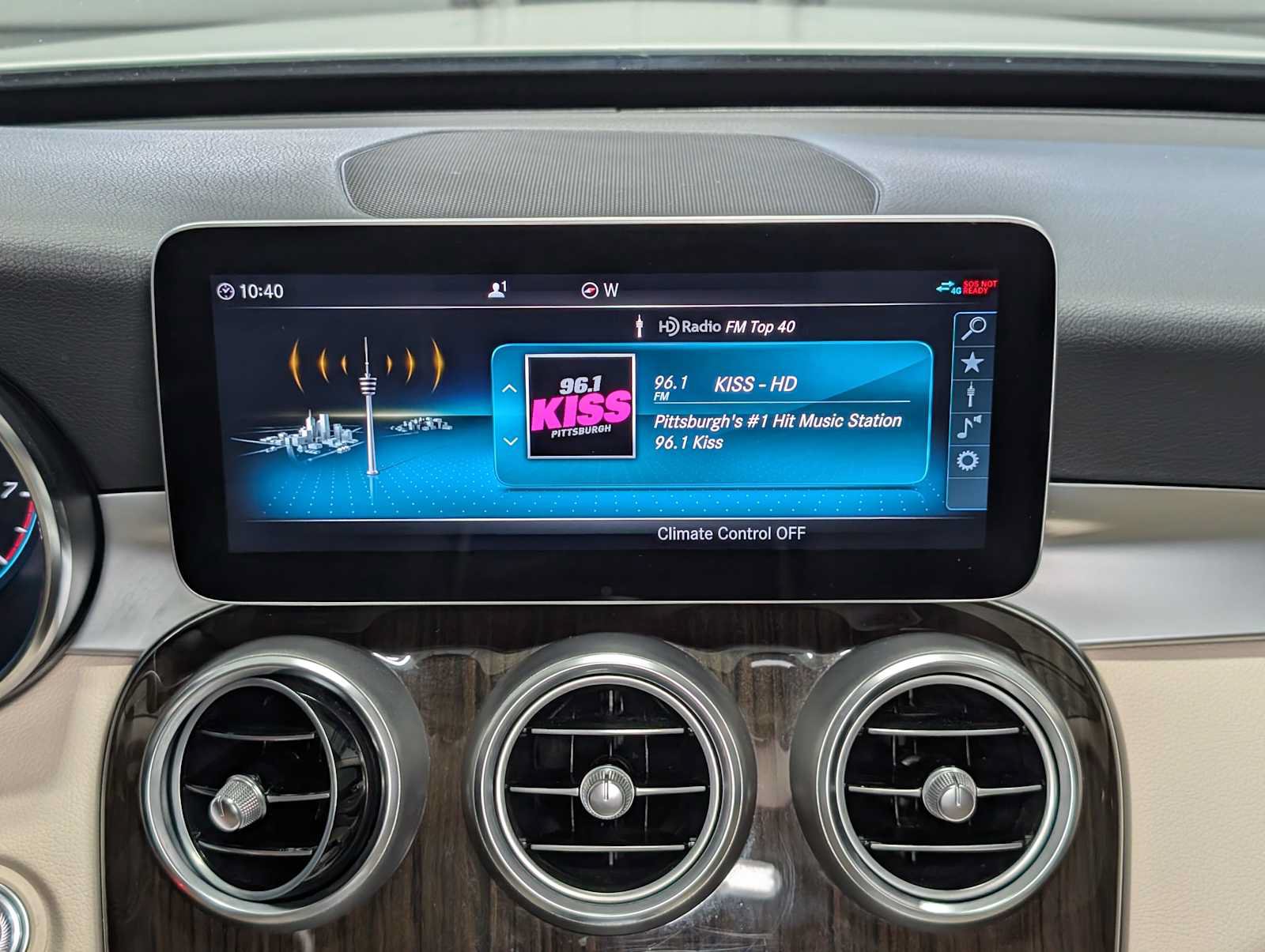 Certified 2019 Mercedes-Benz C 300 4MATIC Sedan image 18