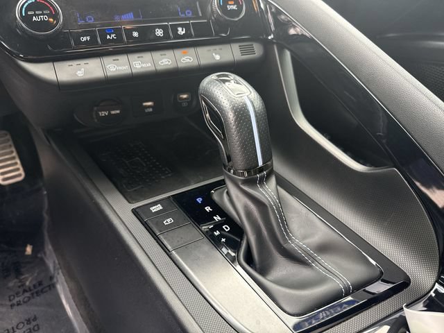 Used 2022 Hyundai Elantra N FWD image 19