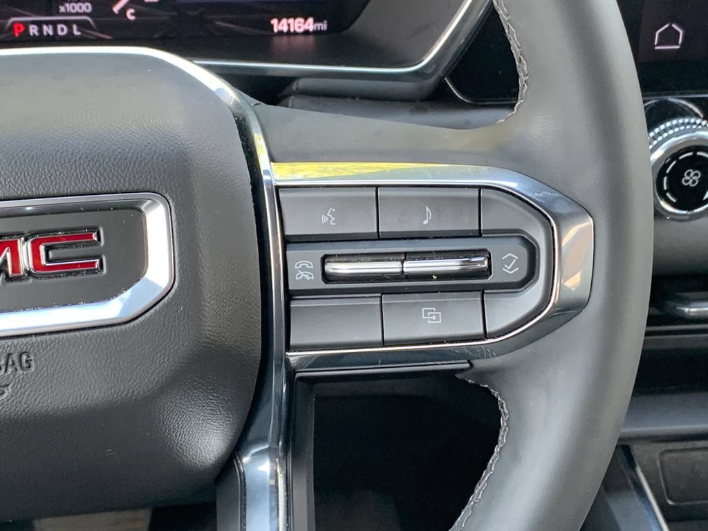 Used 2024 GMC Canyon Elevation RWD image 11