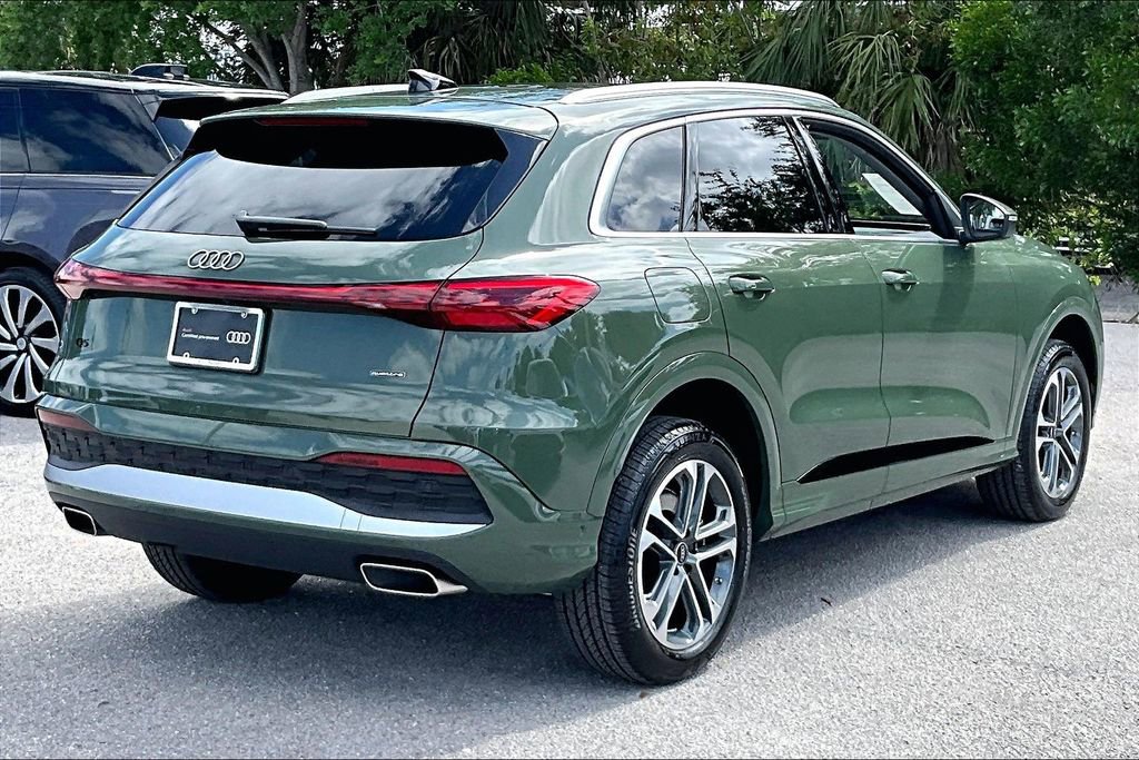 Certified 2025 Audi Q5 Premium Plus image 5