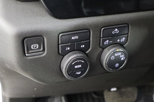 Used 2023 Chevrolet Silverado 1500 LT AWD/4WD image 22