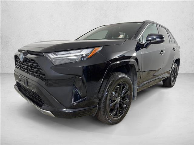 Used 2024 Toyota RAV4 SE AWD/4WD image 7