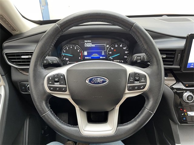 Used 2022 Ford Explorer Limited w/ Equipment Group 301A image 12