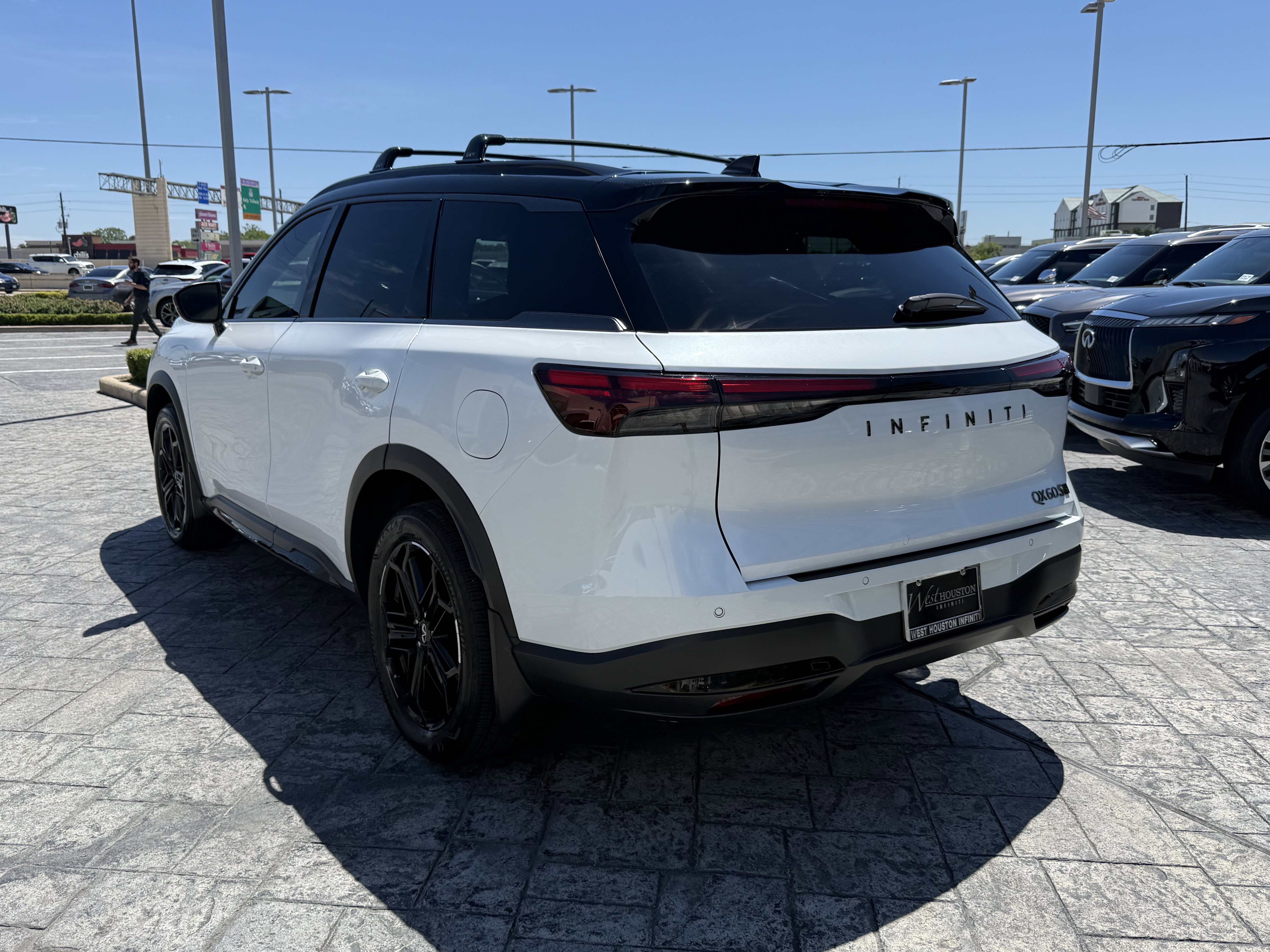 Certified 2026 INFINITI QX60 Sport w/ Dark Cargo Package image 5