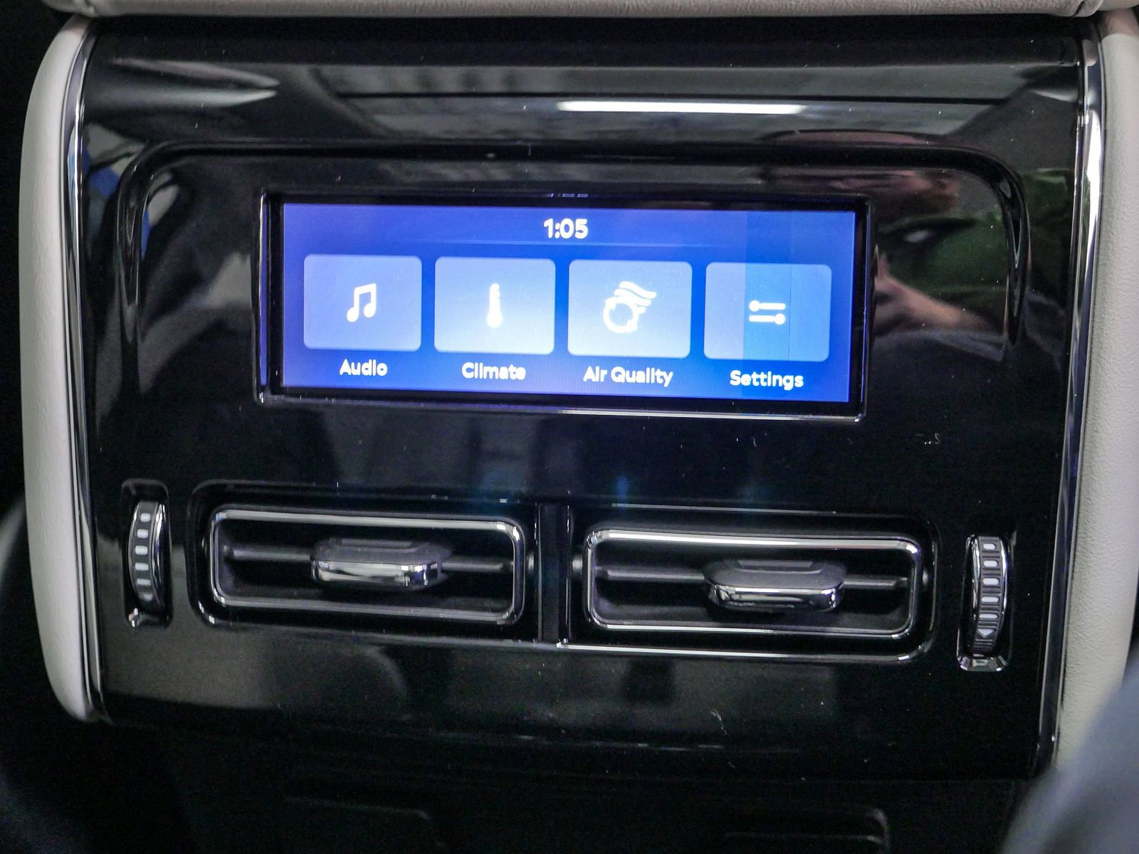 New 2025 Lincoln Aviator Reserve image 30