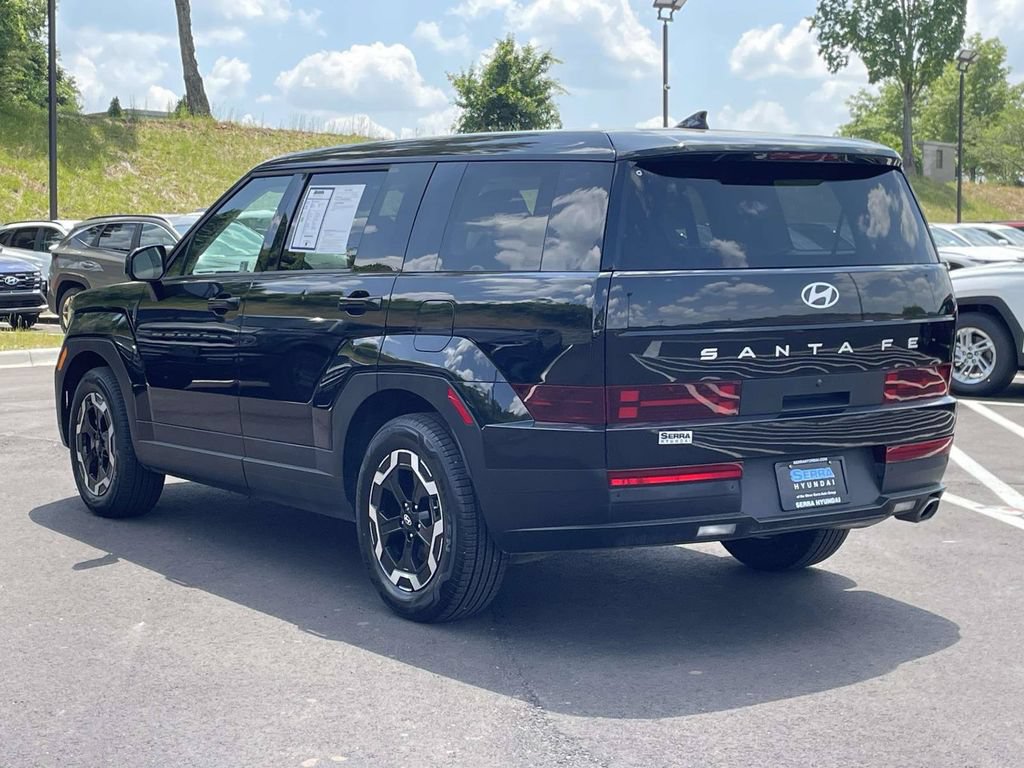 Used 2024 Hyundai Santa Fe SE FWD image 5