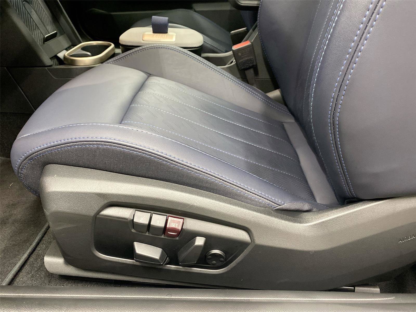 Certified 2025 MINI Cooper S image 18