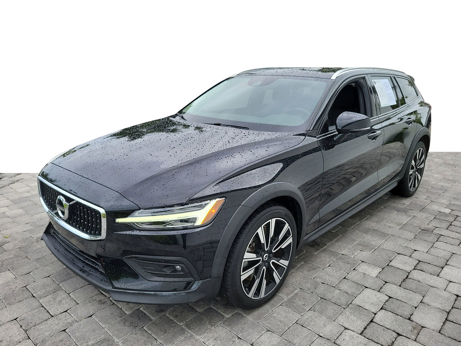 Used 2021 Volvo V60 T5 Cross Country w/ Climate Package AWD/4WD image 3