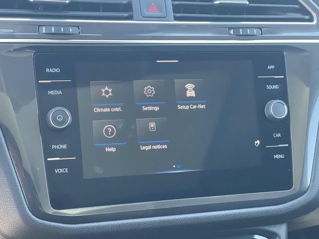 Certified 2023 Volkswagen Tiguan SE w/ Panoramic Sunroof Package FWD image 13