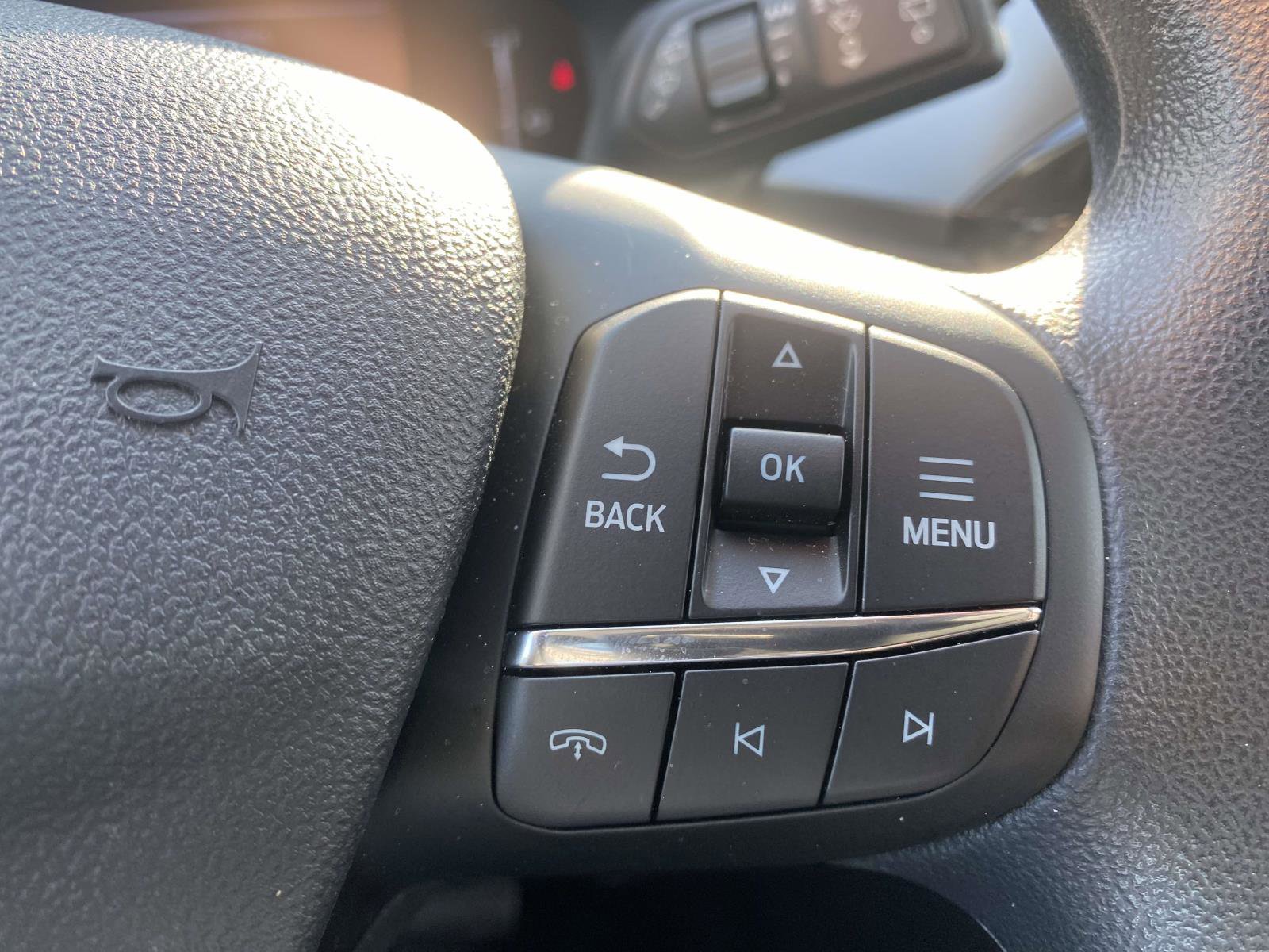 Used 2025 Ford Escape Active FWD image 21