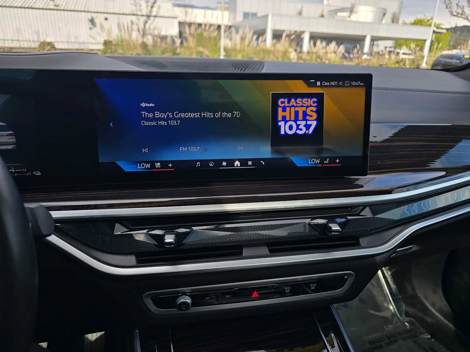 Used 2025 BMW X5 xDrive50e image 27