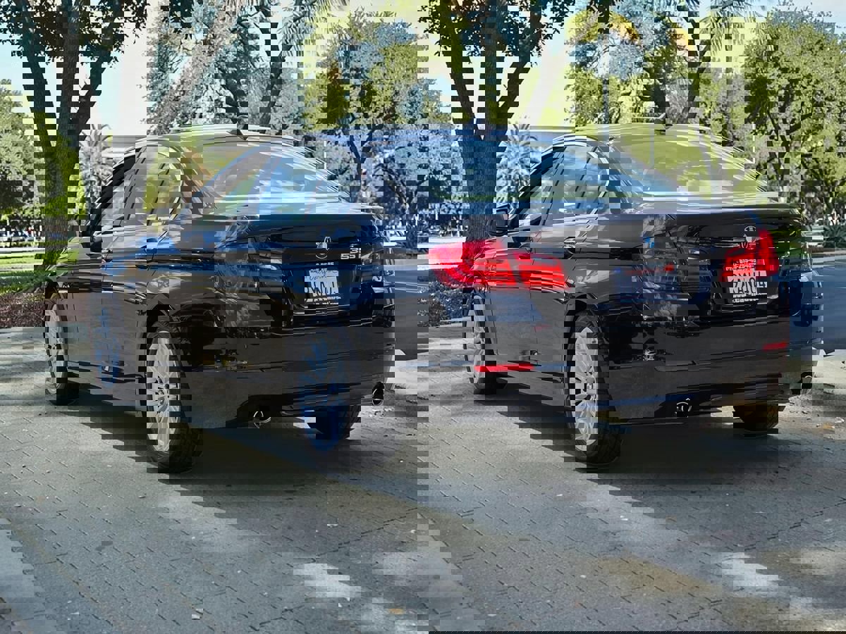 Used 2011 BMW 535i Sedan RWD image 5