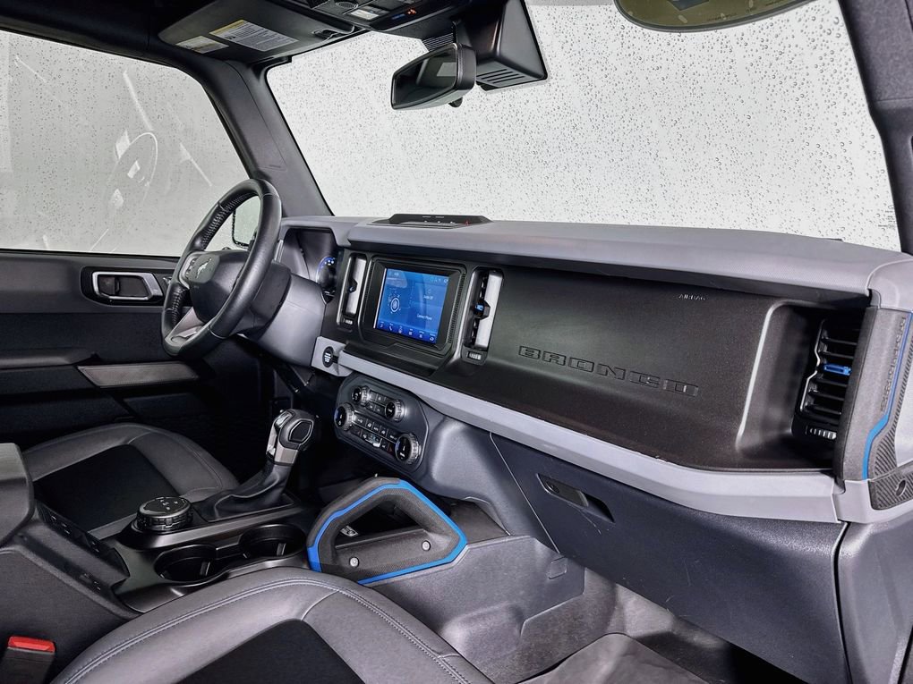 Used 2022 Ford Bronco Black Diamond image 35