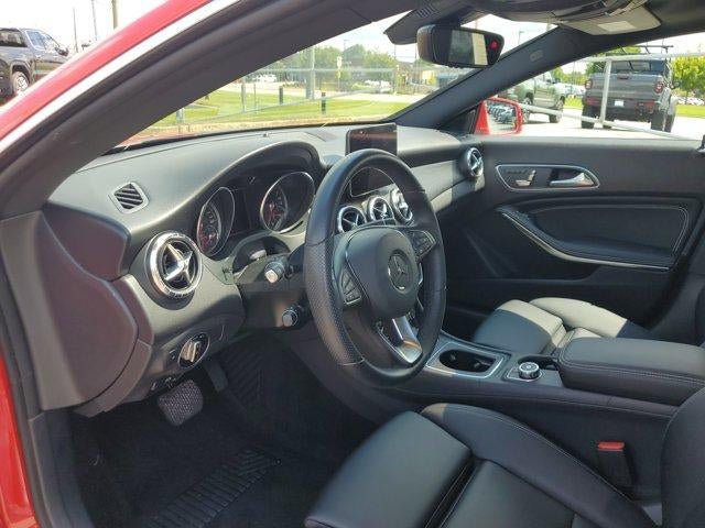Used 2019 Mercedes-Benz CLA 250 image 15