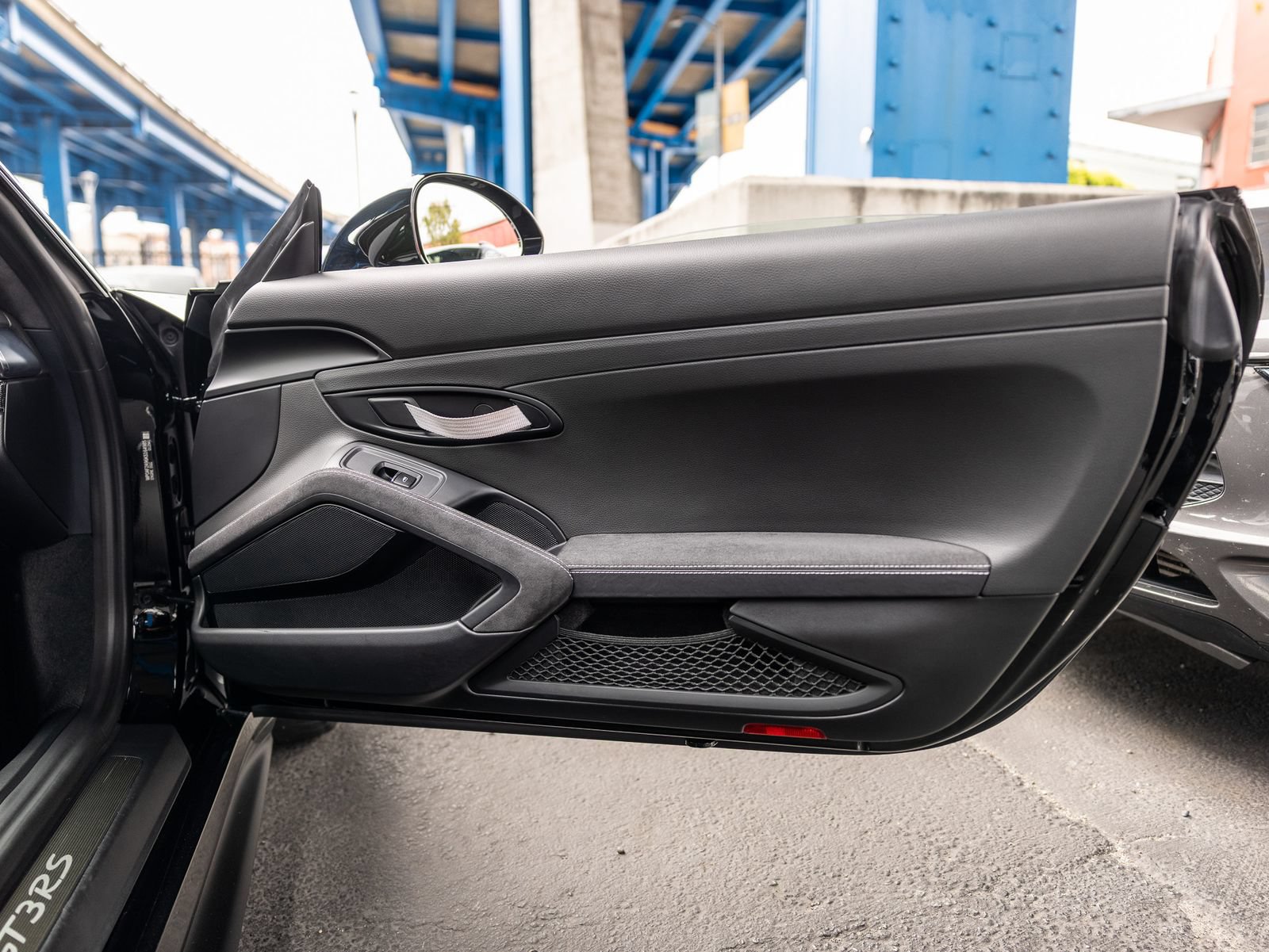 Certified 2019 Porsche 911 GT3 RS RWD image 45