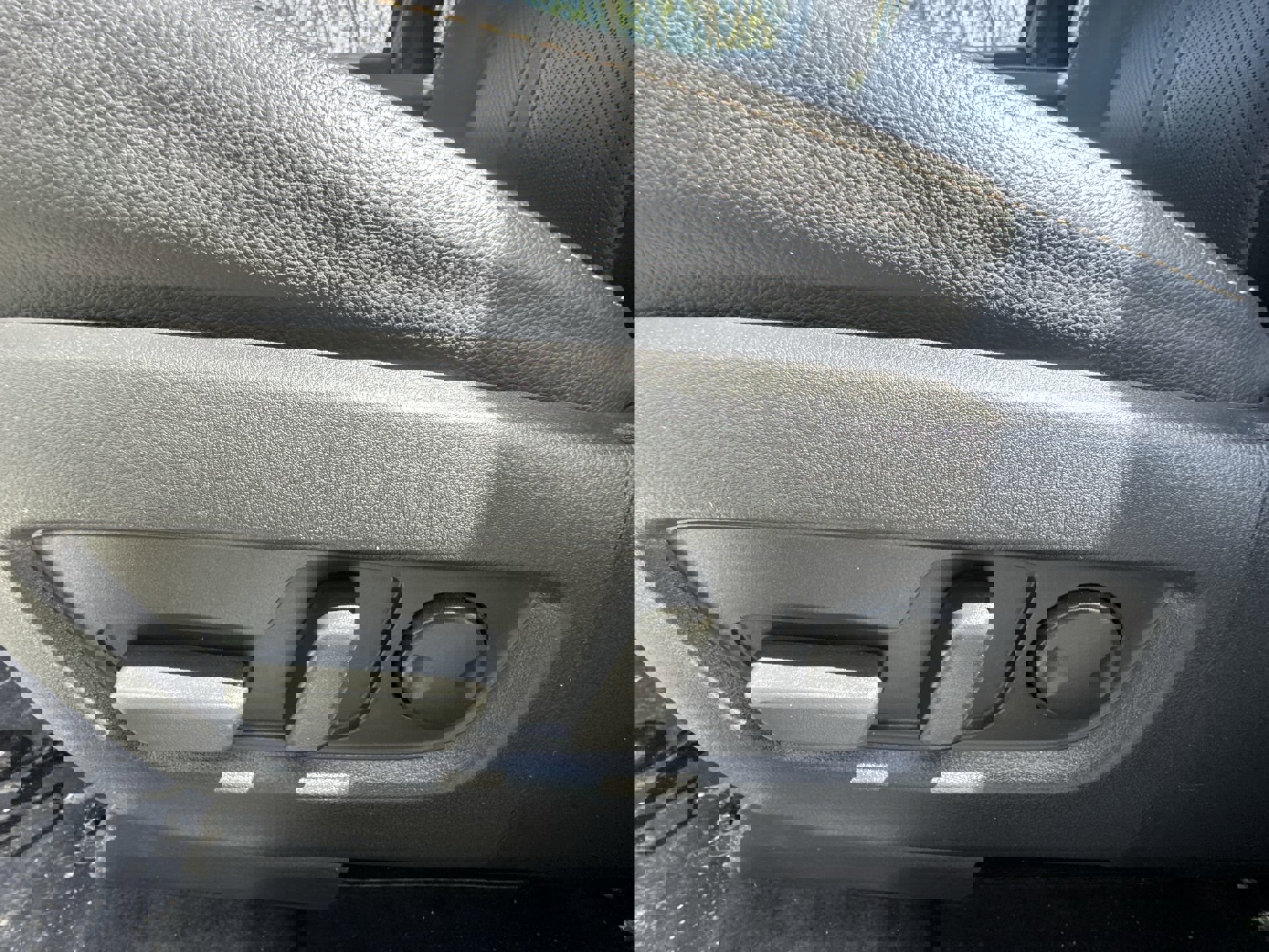 Used 2025 MAZDA CX-70 Plug-In Hybrid w/ Premium Pkg AWD/4WD image 12