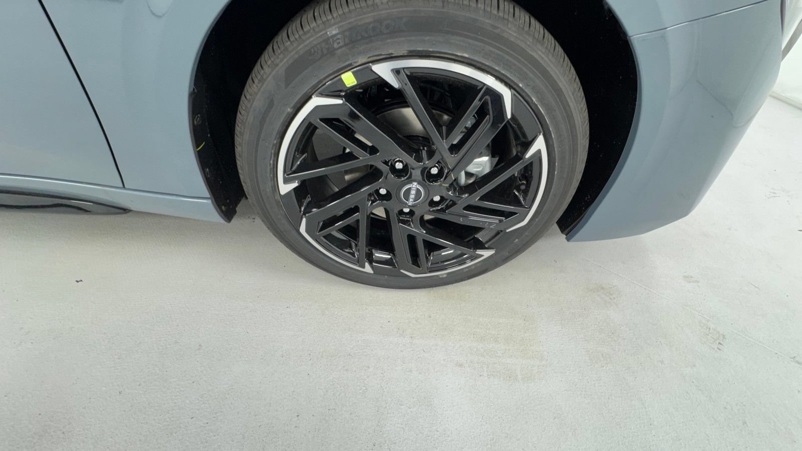 New 2026 Nissan Sentra SR w/ SR Premium Package FWD image 9