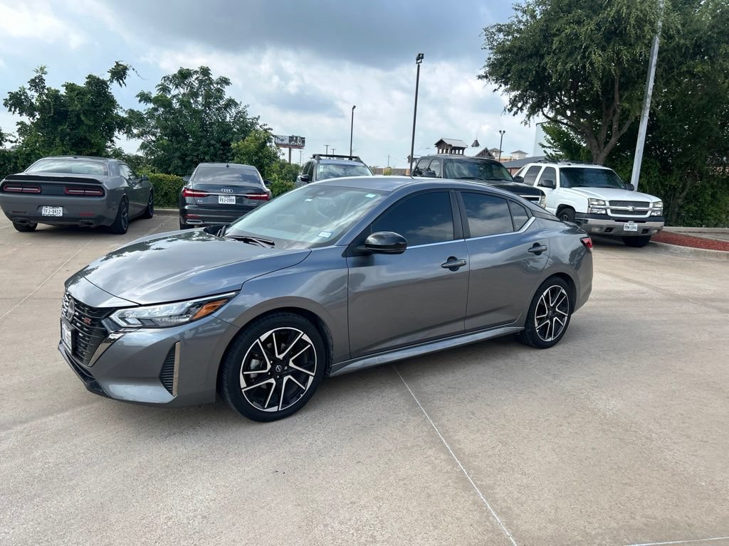 Certified 2024 Nissan Sentra SR FWD image 1