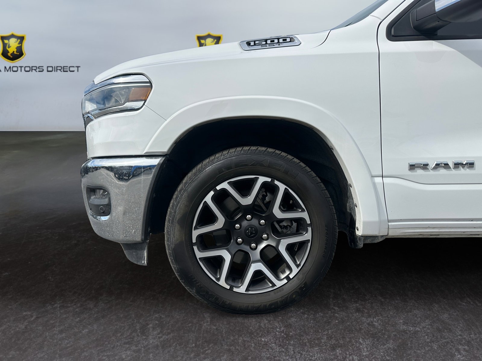 Used 2025 RAM 1500 Laramie image 14