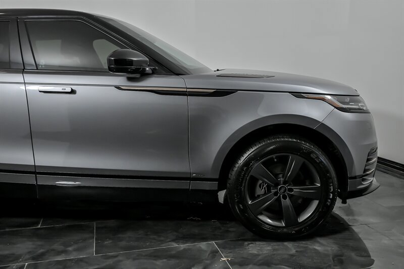 Used 2020 Land Rover Range Rover Velar R-Dynamic S AWD/4WD image 12