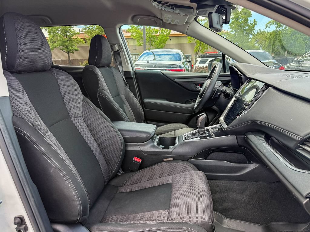 Used 2024 Subaru Outback Premium AWD/4WD image 16