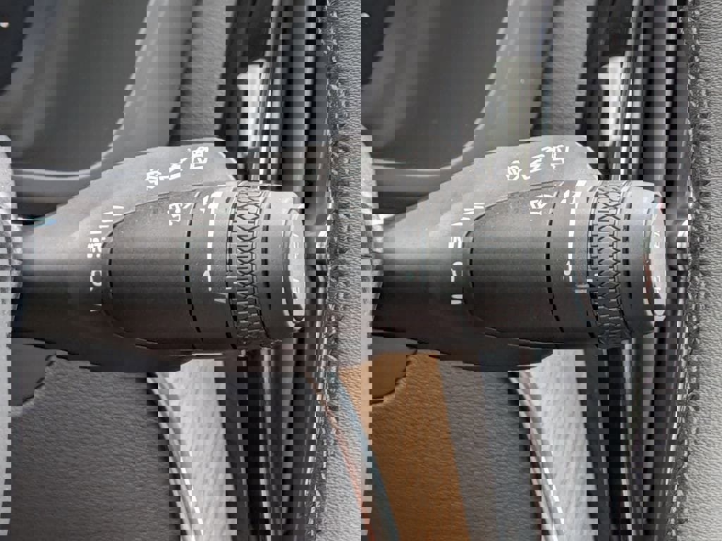 New 2026 Volvo XC60 T8 Core w/ Protection Package Premier image 37