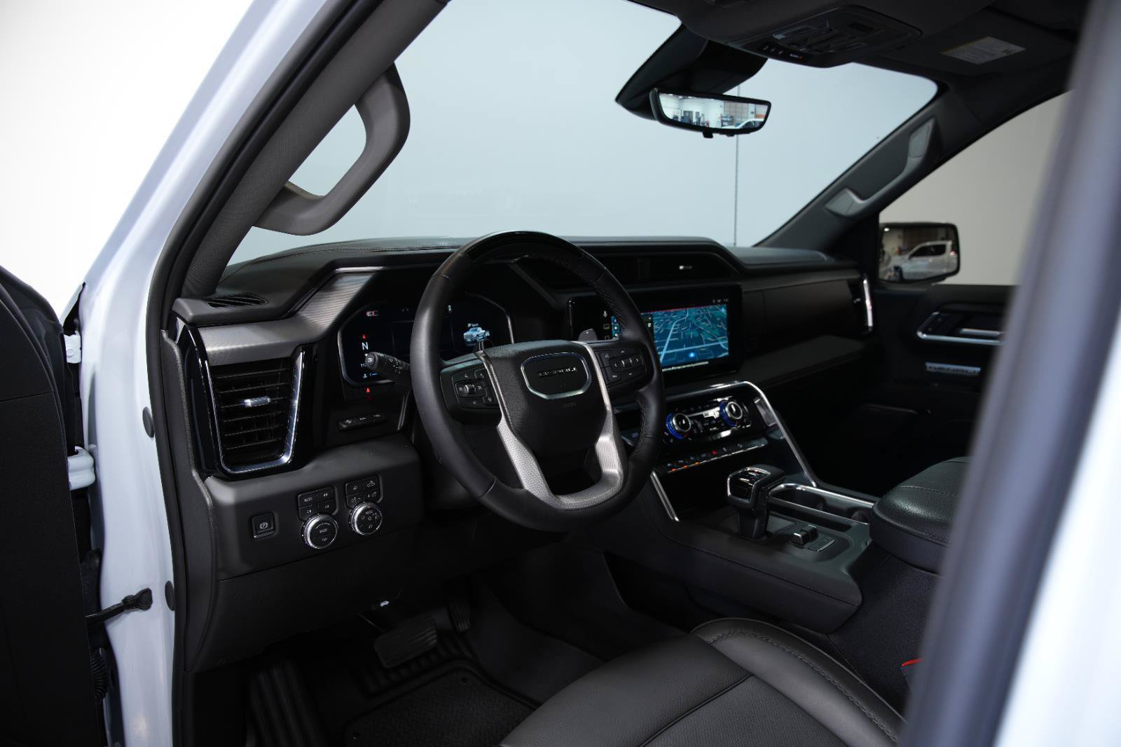 Used 2026 GMC Sierra 1500 Denali AWD/4WD image 35