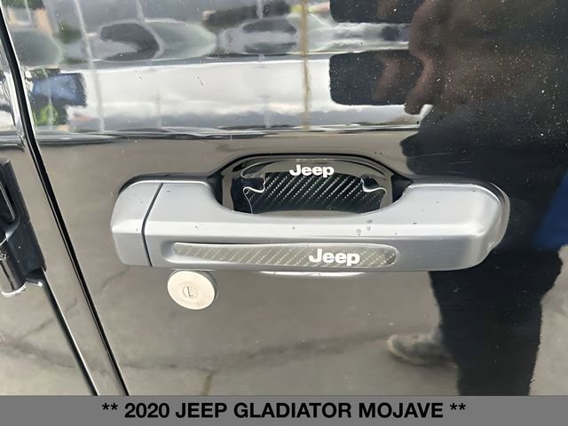 Used 2020 Jeep Gladiator Mojave AWD/4WD image 14