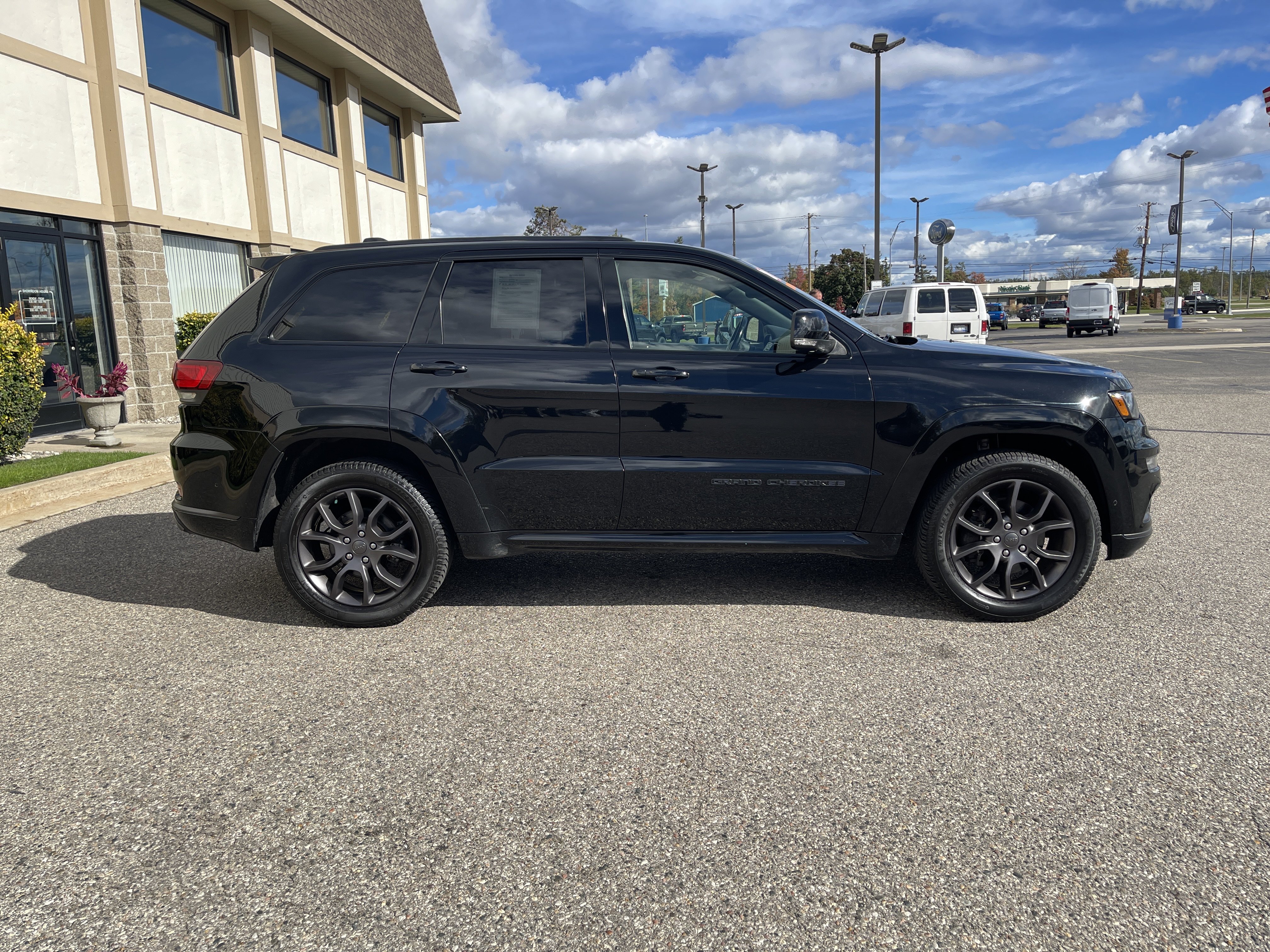 Used 2021 Jeep Grand Cherokee High Altitude AWD/4WD image 2