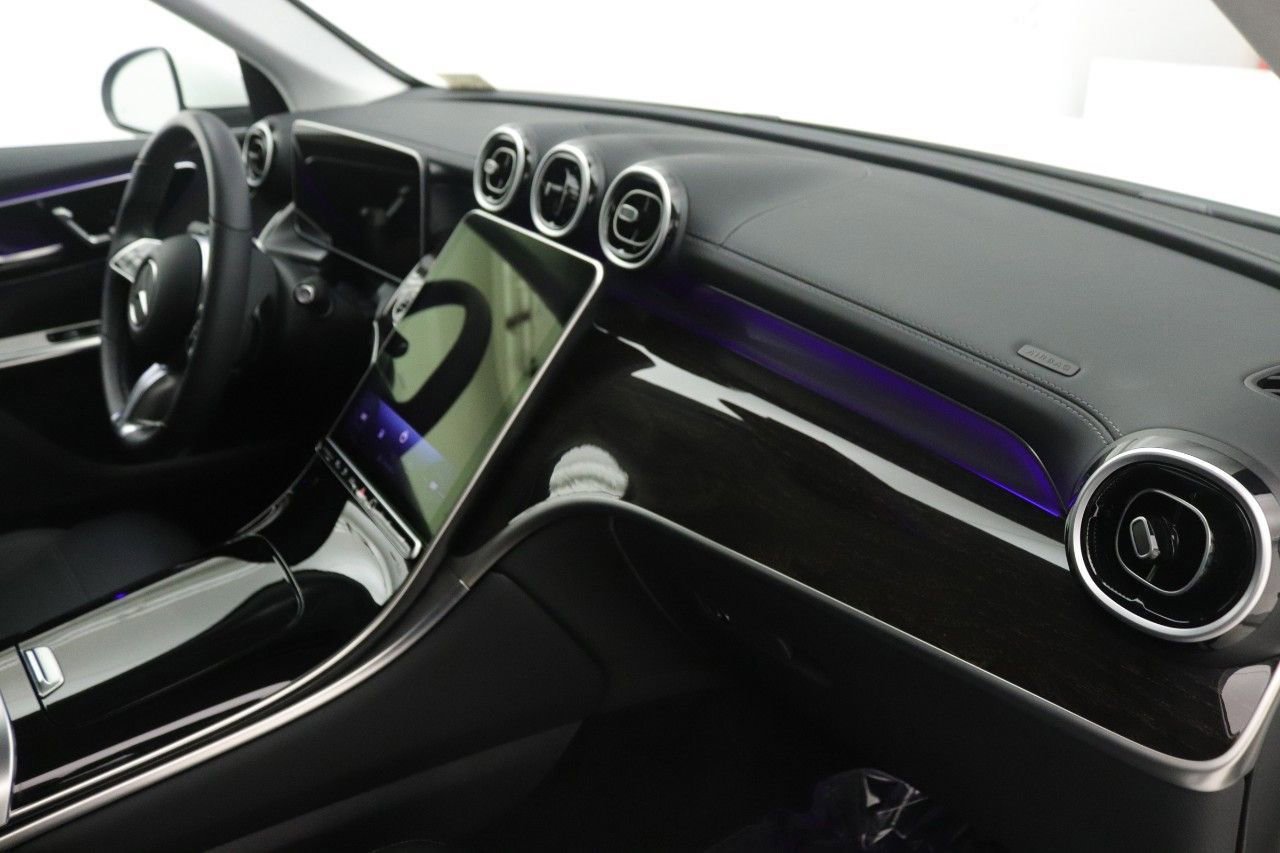 Certified 2025 Mercedes-Benz GLC 350e 4MATIC image 25