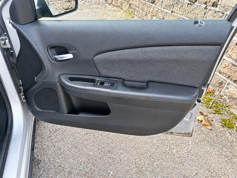 Used 2011 Dodge Avenger Express FWD image 26