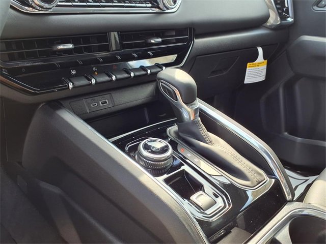 New 2026 GMC Canyon Elevation w/ Convenience Package image 17