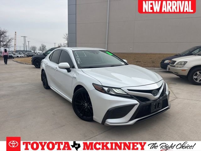 Used 2021 Toyota Camry XSE w/ Cold Weather Package image 1