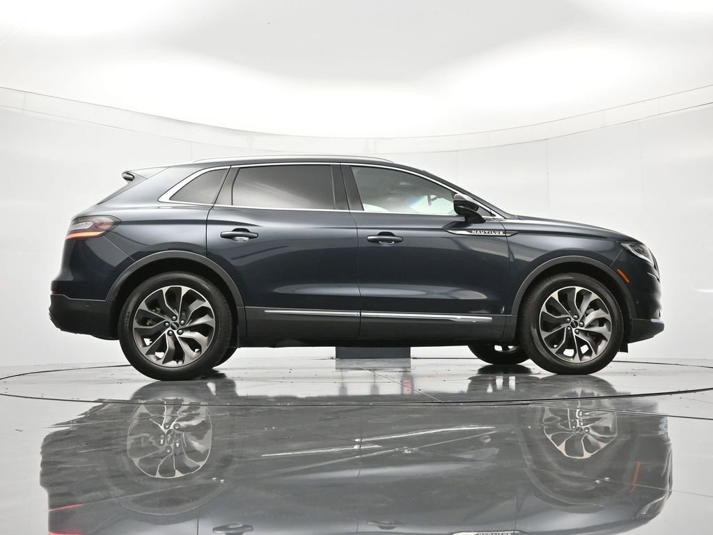 Used 2021 Lincoln Nautilus Reserve image 42