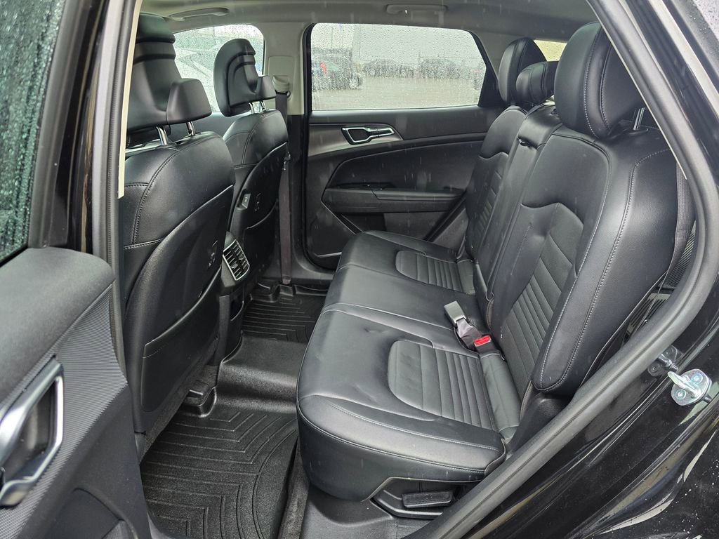 Used 2023 Kia Sportage SX Prestige image 14