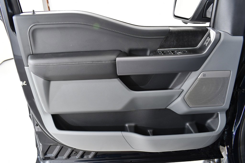 New 2025 Ford F150 Lightning Flash image 27