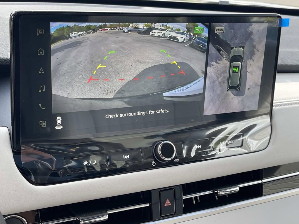 New 2025 Mitsubishi Outlander SEL image 28