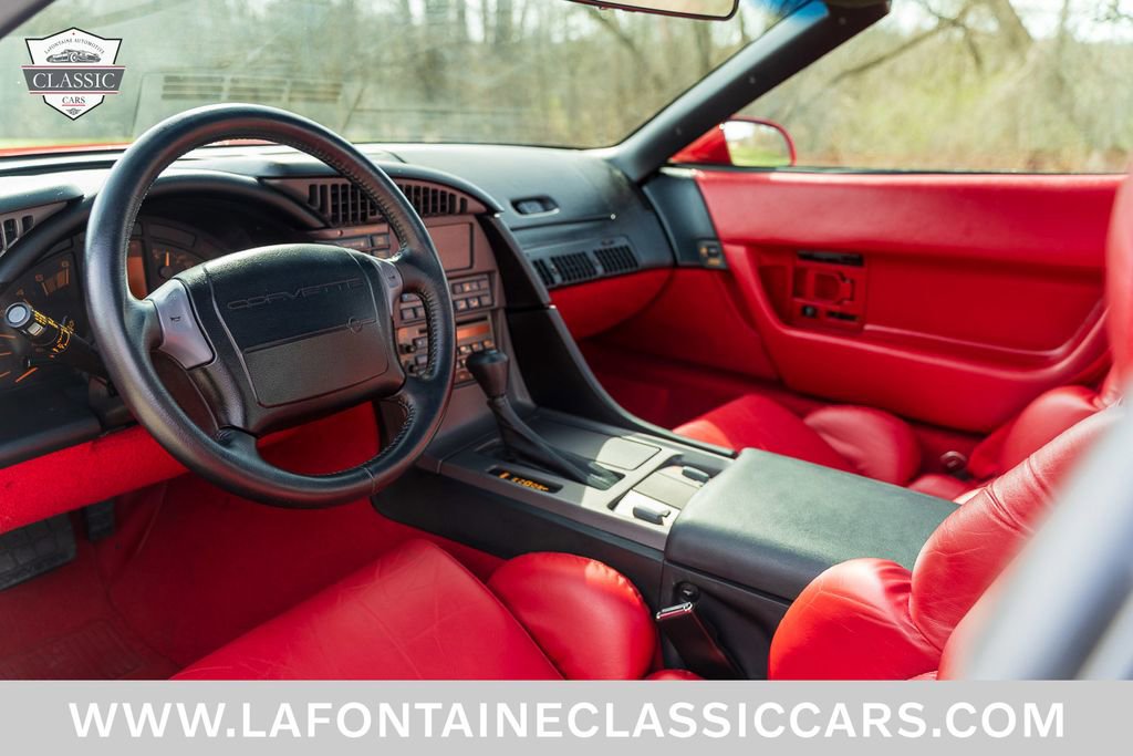 Used 1991 Chevrolet Corvette Coupe image 63