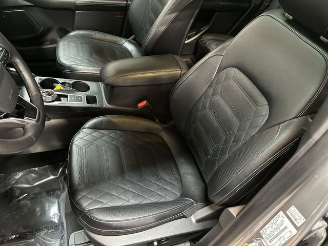 Used 2023 Ford Escape Platinum w/ Premium Technology Package image 15