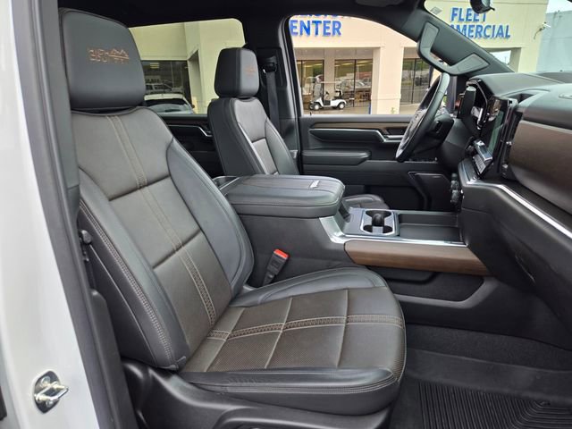 Used 2024 Chevrolet Silverado 2500 High Country w/ High Country Premium Package image 19
