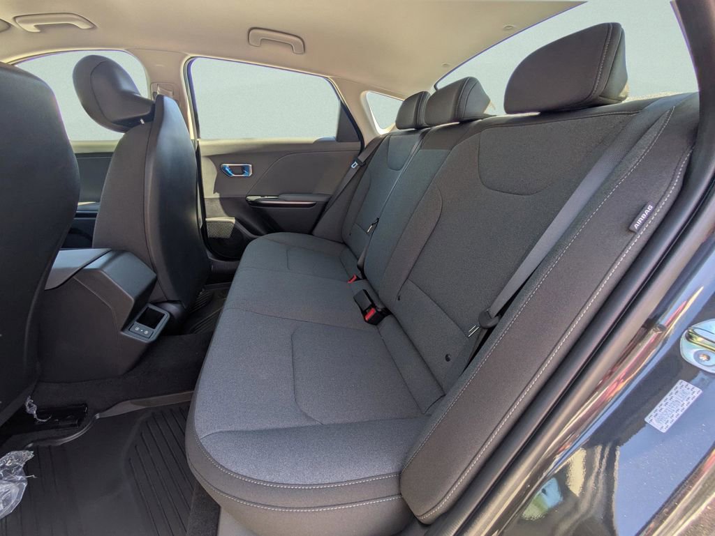 Used 2026 Kia K4 FWD image 34