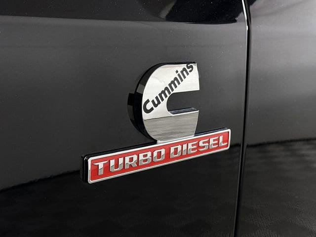 Used 2022 RAM 3500 Limited AWD/4WD image 32