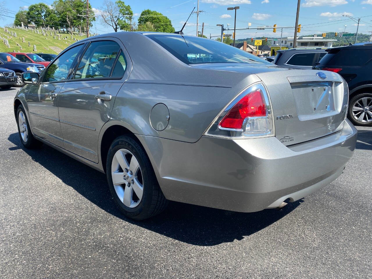 Used 2009 Ford Fusion SE FWD image 5