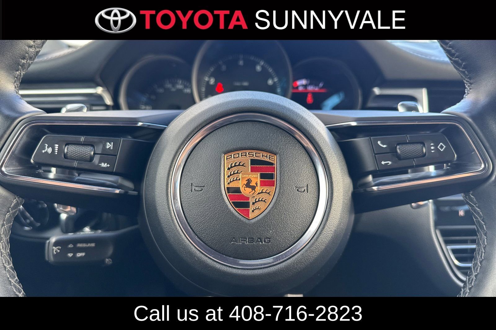 Used 2022 Porsche Macan AWD/4WD image 28
