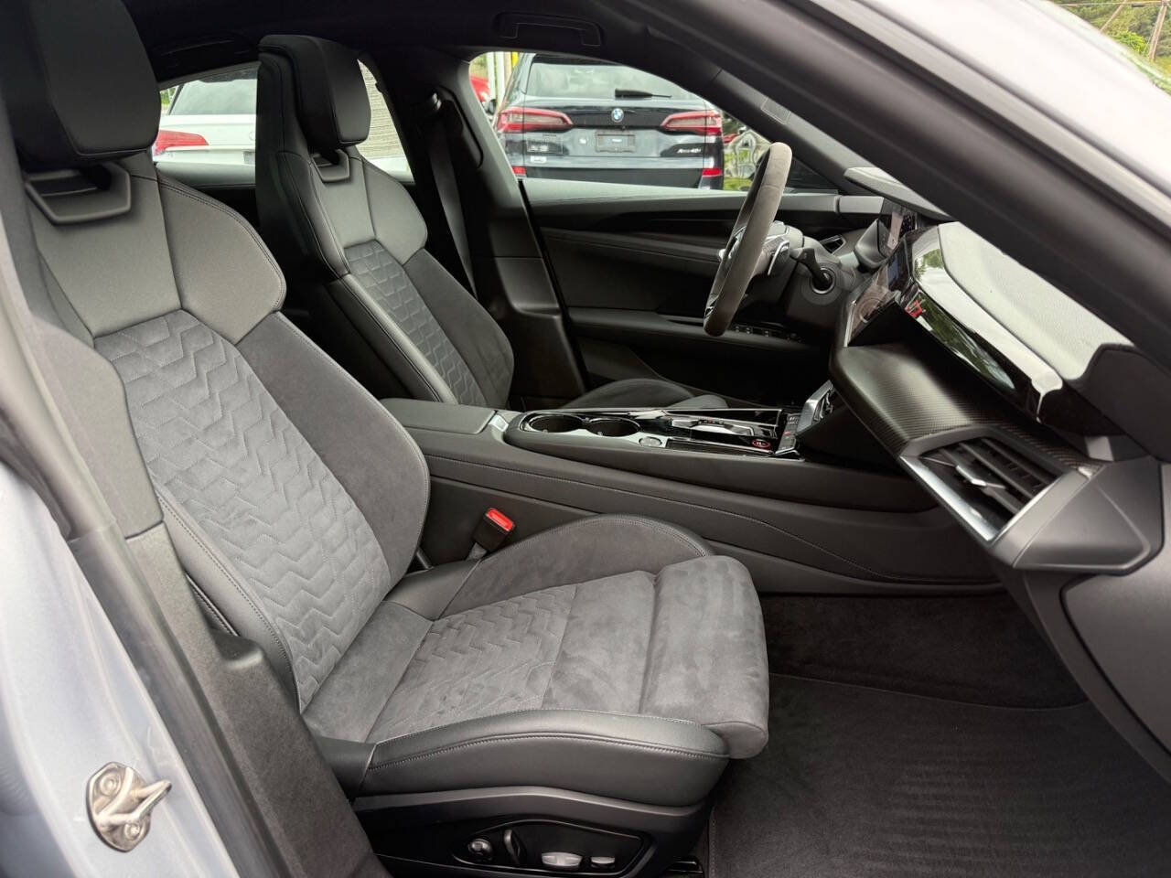 Used 2022 Audi e-tron GT Premium Plus w/ Performance Package AWD/4WD image 13